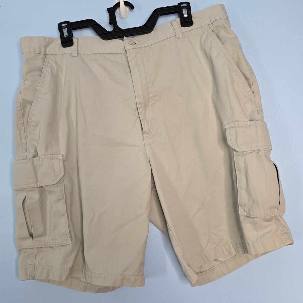 Mens Shorts by Dockers Cream Size W38 Fly Front w‎ Belt Loops & Pockets Casual